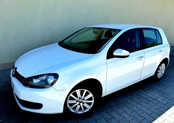 Volkswagen Golf cena 25900 przebieg: 127000, rok produkcji 2012 z Biała małe 667